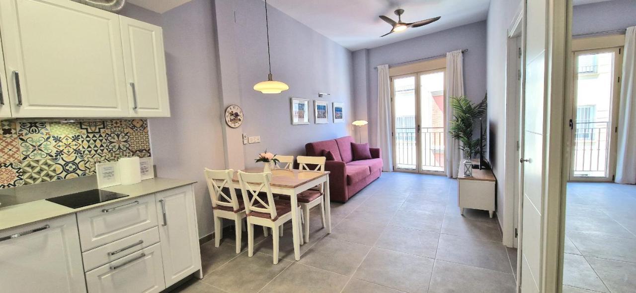 Malaga Lodge Apartments Екстер'єр фото
