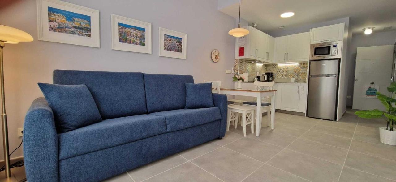 Malaga Lodge Apartments Екстер'єр фото