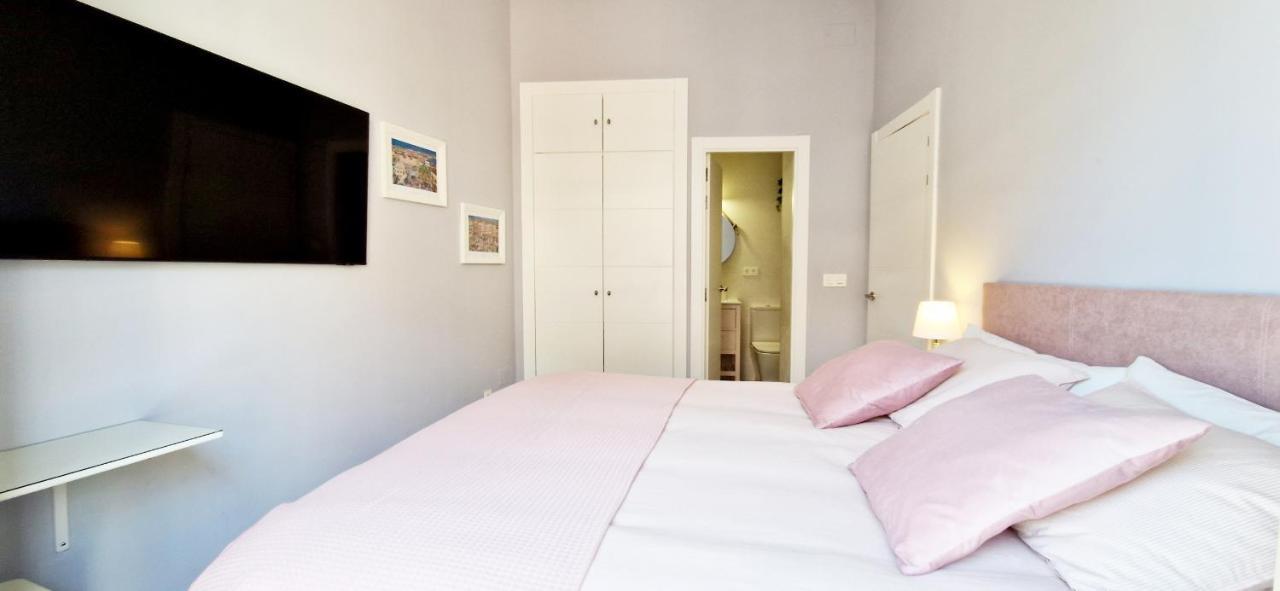 Malaga Lodge Apartments Екстер'єр фото