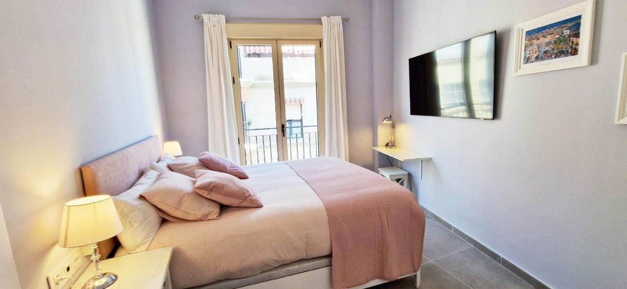 Malaga Lodge Apartments Екстер'єр фото