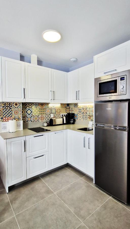 Malaga Lodge Apartments Екстер'єр фото