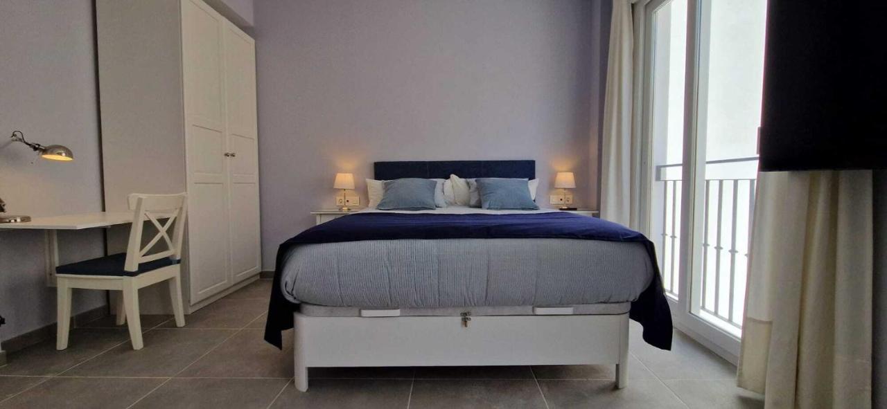 Malaga Lodge Apartments Екстер'єр фото