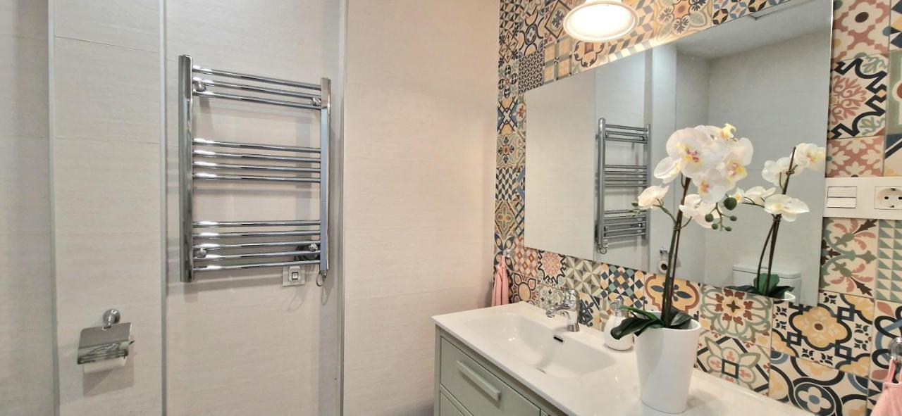 Malaga Lodge Apartments Екстер'єр фото